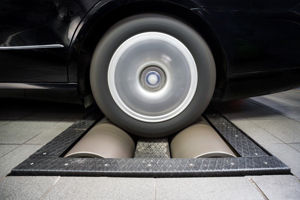 POTÊNCIA NO MOTOR OU POTÊNCIA NA RODA? EM QUAL LUGAR MEDIR?